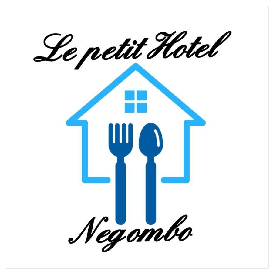 Le Petit Hotel & Restaurant Negombo Bagian luar foto